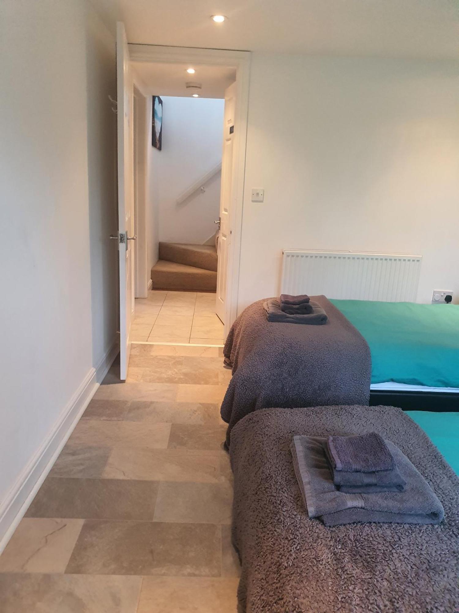 Idyllic 2 Bedroom Self-Contained Upsidedown Annexe Llandrindod Wells Exterior photo